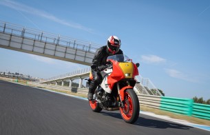 Eerste test Yamaha XSR900 GP: ode aan de YZ500-tweetaktracer!