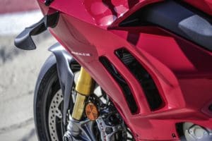 MotoPlus Ducati Panigale V4 S Eerste Test 09